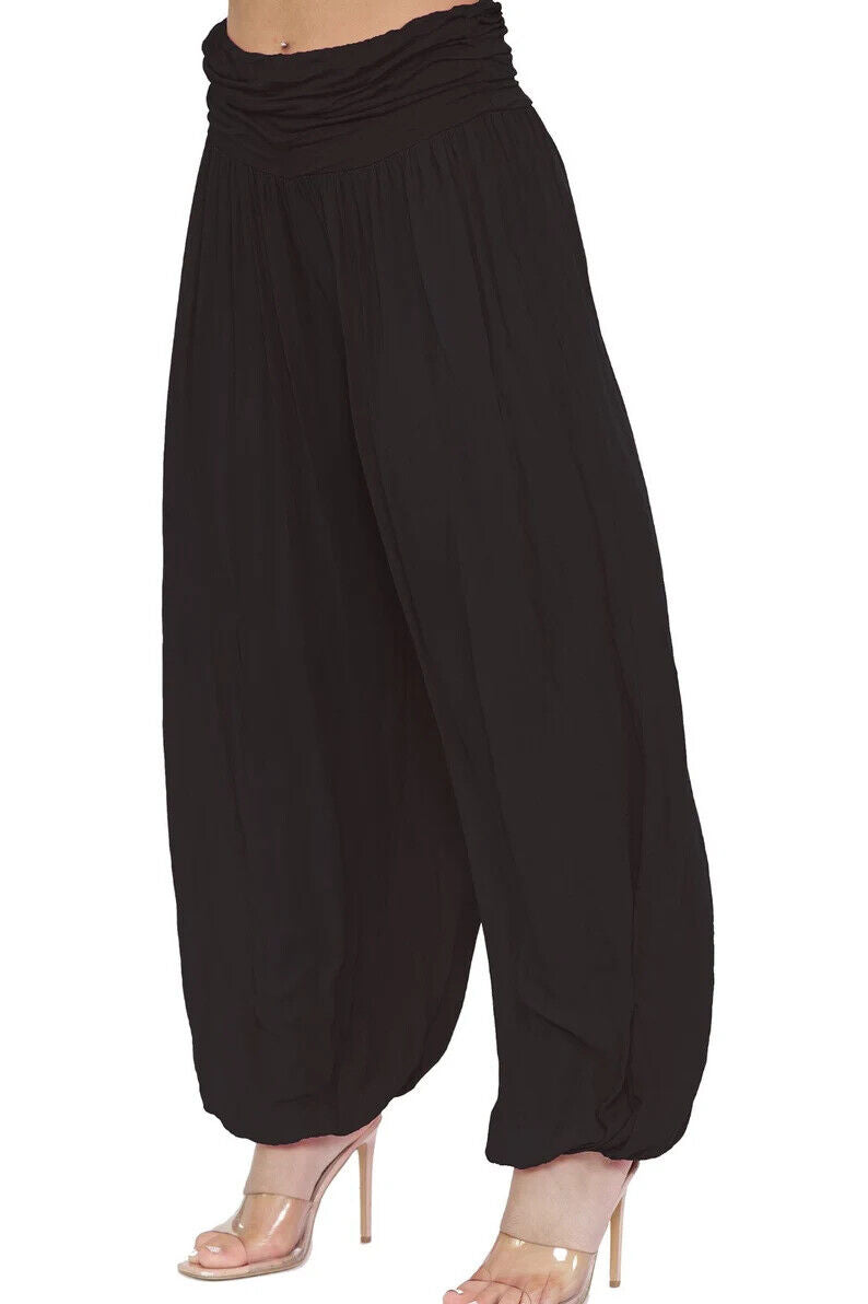 Ladies Women's Italian baggy Harem Alibaba Pants Trousers One Size Fit     Description:
New In FashionItalian Style Harem PantsHarem Pants Italian, PaisleyWide-LegPull On Autumn, Spring, Summer Classic95% Viscose 5% ElastaneAvailable I